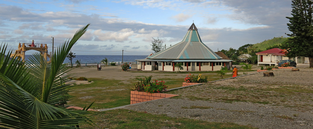 0426 Futuna TK 1e shrine grounds